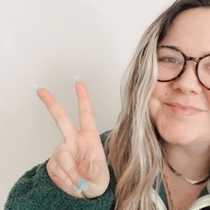 Meet your Posher, Brandi